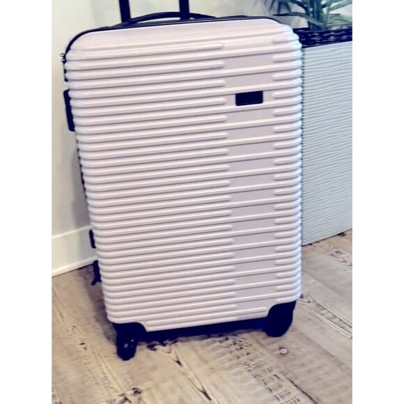 Kensie Hillsboro Expandable Rolling 1Pc Burnished Lilac Luggage new - Picture 8 of 11